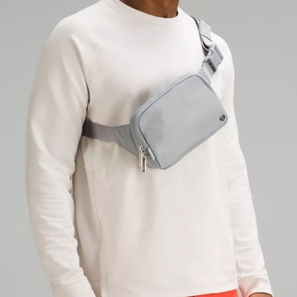 lululemon athletica Handbags - Lululemon Everywhere Belt Bag One Size Rhino Grey Unixes New
